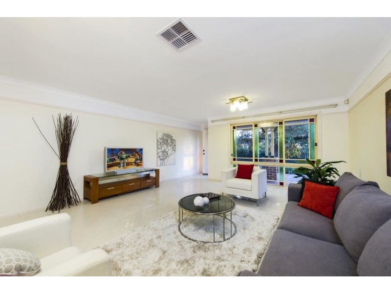 106A Delaney Dr, Baulkham Hills NSW 2153
