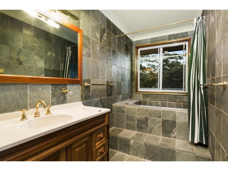 18 Candowie Crescent, Baulkham Hills NSW 2153