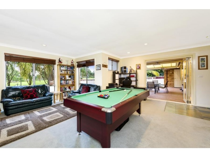 9 Elk Place, Seven Hills NSW 2147