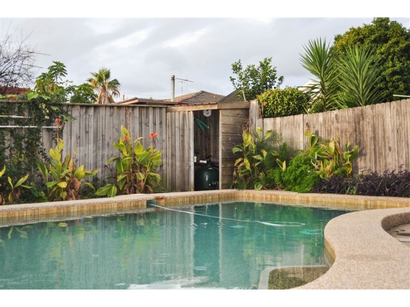 12 Whitefriars Way, Winston Hills NSW 2153