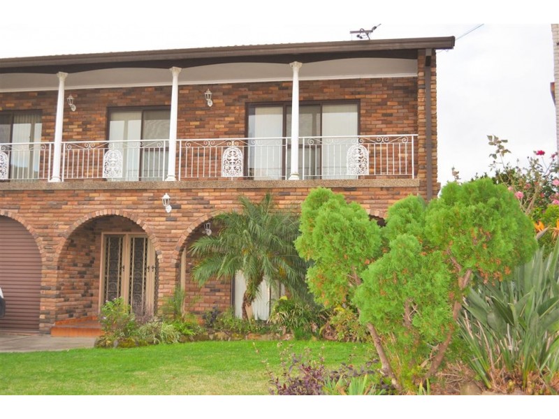 12 Whitefriars Way, Winston Hills NSW 2153