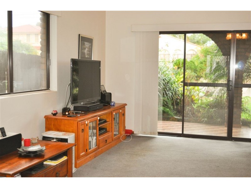 12 Whitefriars Way, Winston Hills NSW 2153