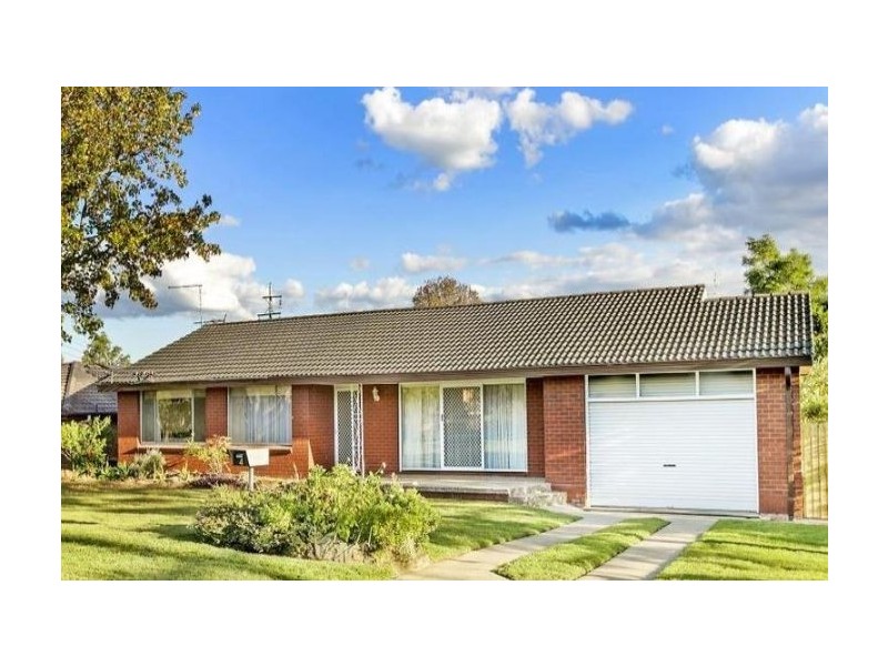 4 Dorset Avenue, Northmead NSW 2152