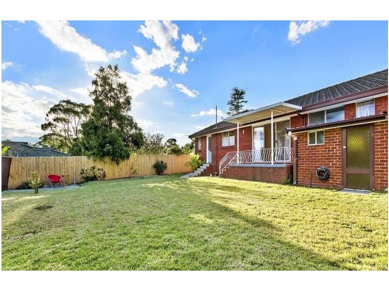 4 Dorset Avenue, Northmead NSW 2152