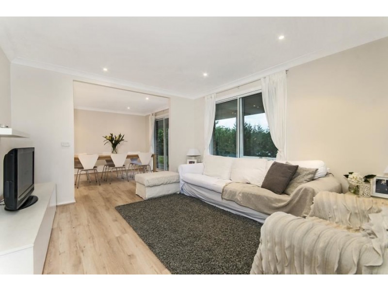 1 Jerrawa Place, Glenhaven NSW 2156