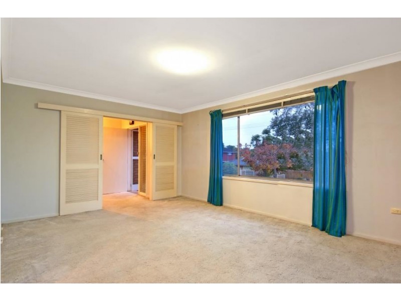24 Rockley Ave, Baulkham Hills NSW 2153