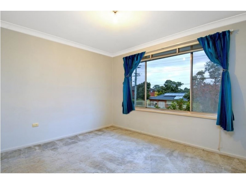 24 Rockley Ave, Baulkham Hills NSW 2153