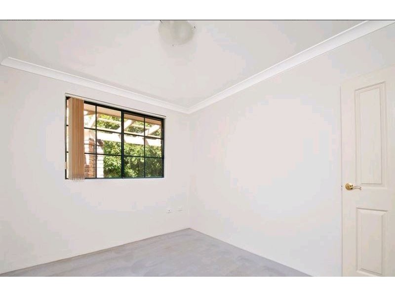 18/48-54 Cecil Ave, Castle Hill NSW 2154