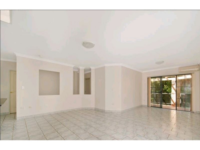 18/48-54 Cecil Ave, Castle Hill NSW 2154