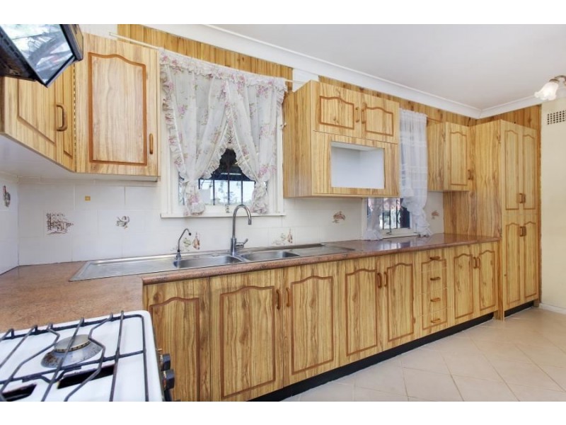 15 Hagen Pl, Whalan NSW 2770