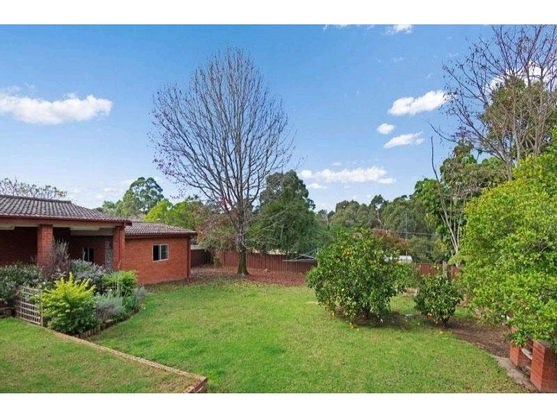 22 Geraldine Ave, Baulkham Hills NSW 2153