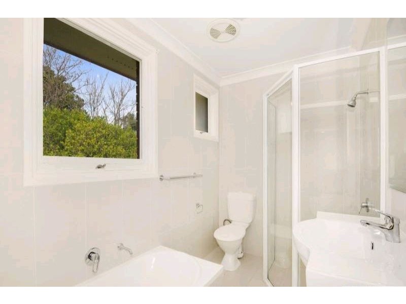 22 Geraldine Ave, Baulkham Hills NSW 2153