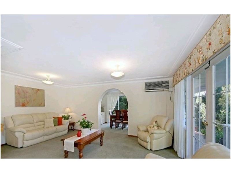 6 Lynstock Ave, Castle Hill NSW 2154