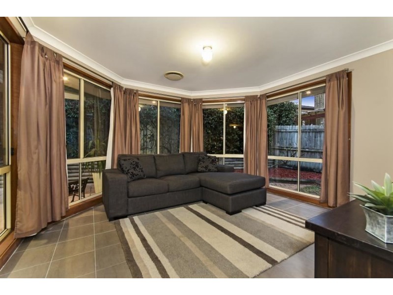 48 Sentry Drive, Stanhope Gardens NSW 2768