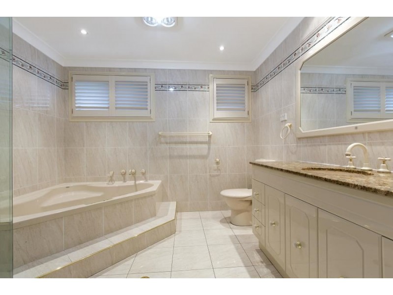 155 Merindah Road, Baulkham Hills NSW 2153