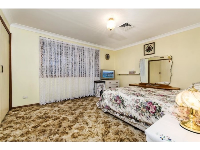 9 Olympus Street, Winston Hills NSW 2153