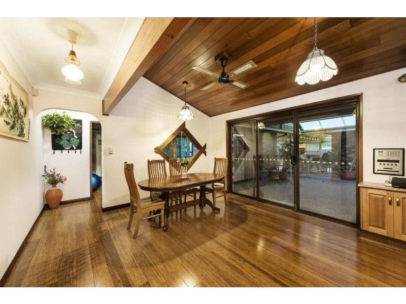 25 Carlton Road, North Rocks NSW 2151