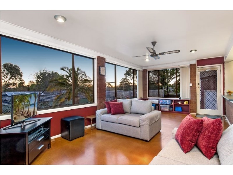 25 Dodson Crescent, Winston Hills NSW 2153