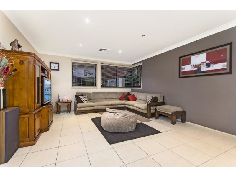 10 Highclere Crescent, North Rocks NSW 2151