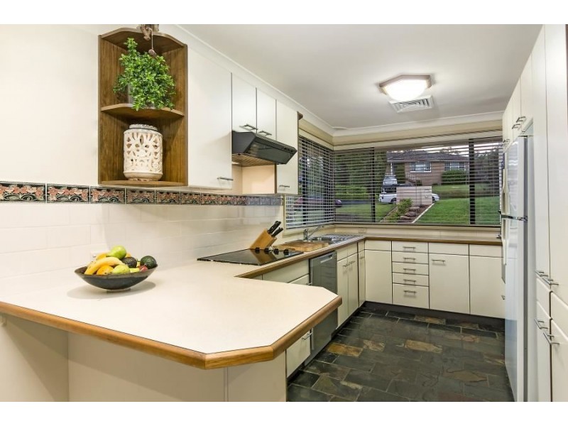 10 Highclere Crescent, North Rocks NSW 2151