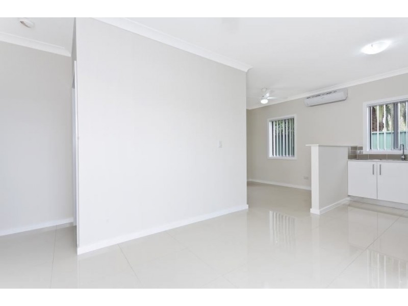 22a Chatsworth Rd, St Clair NSW 2759