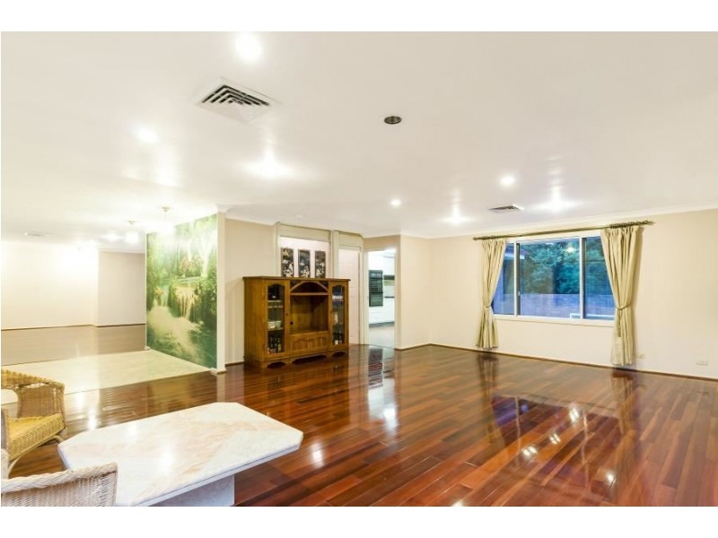 5 Dale Place, North Rocks NSW 2151