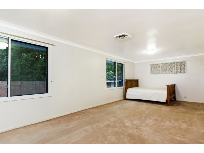 5 Dale Place, North Rocks NSW 2151