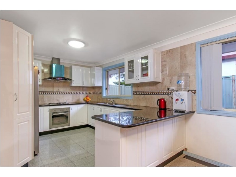 2 Michelle Drive, Constitution Hill NSW 2145