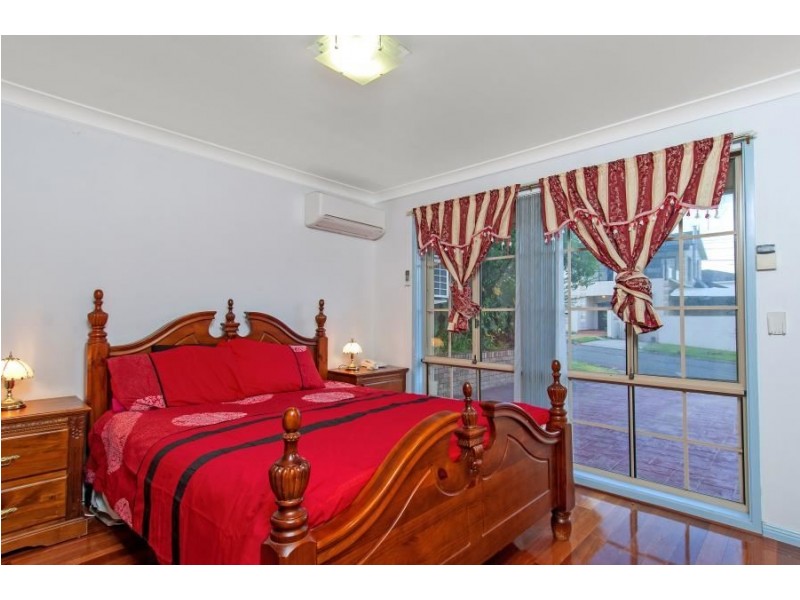 2 Michelle Drive, Constitution Hill NSW 2145