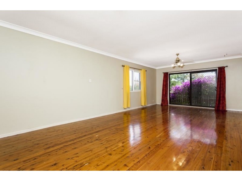 61 Brucedale Drive, Baulkham Hills NSW 2153