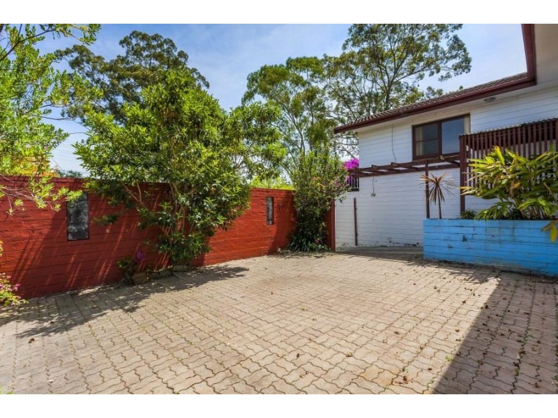 61 Brucedale Drive, Baulkham Hills NSW 2153