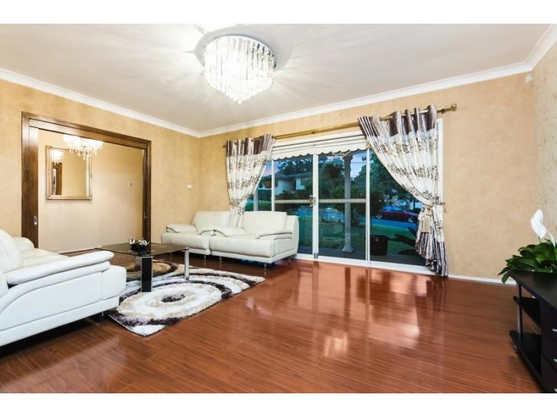 39 Tarana Crescent, Baulkham Hills NSW 2153