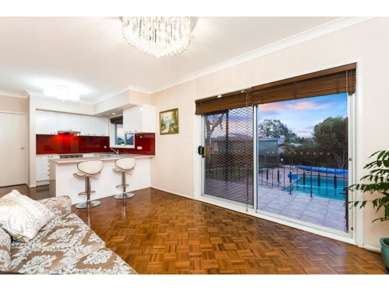 39 Tarana Crescent, Baulkham Hills NSW 2153