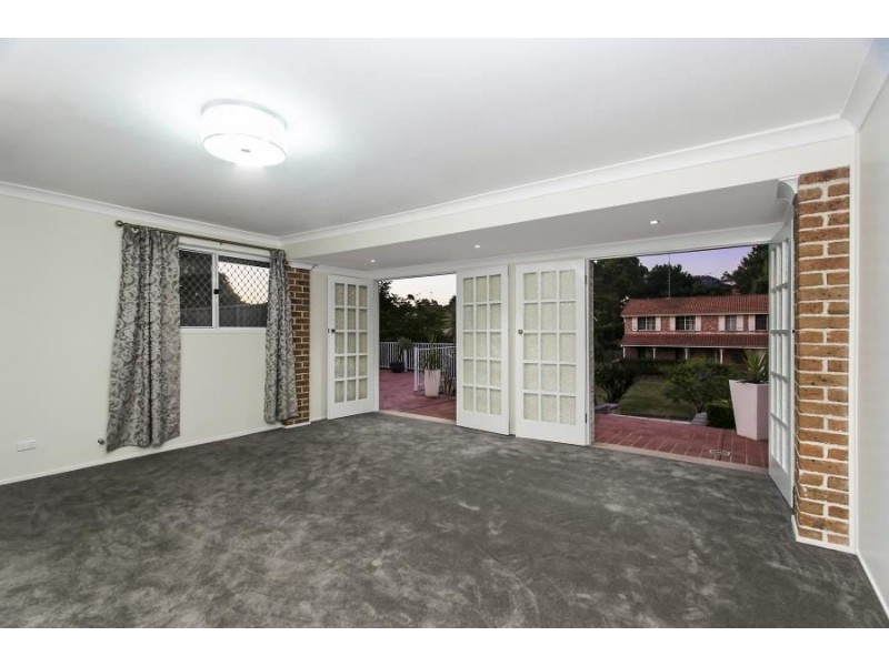 61 Delaney Drive, Baulkham Hills NSW 2153