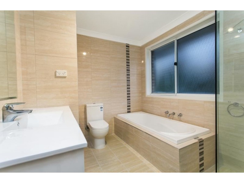 61 Delaney Drive, Baulkham Hills NSW 2153