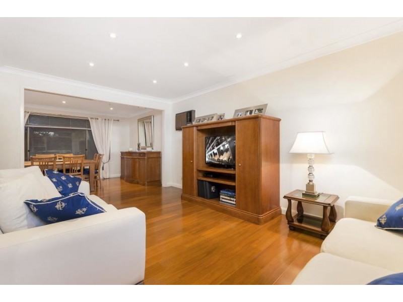 2 Corunna Avenue, North Rocks NSW 2151