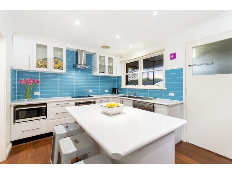 2 Corunna Avenue, North Rocks NSW 2151