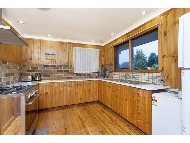 13 Caithness Crescent, Winston Hills NSW 2153