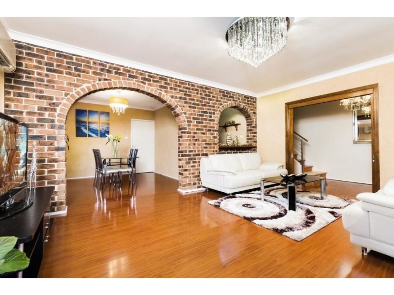 39 Tarana Crescent, Baulkham Hills NSW 2153