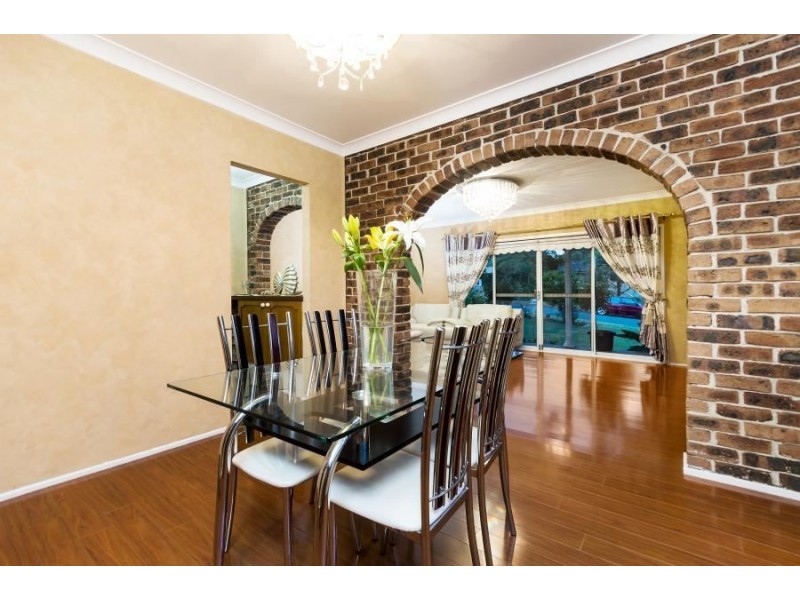 39 Tarana Crescent, Baulkham Hills NSW 2153