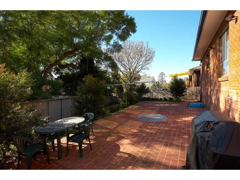 22 Lanhams Rd, Winston Hills NSW 2153