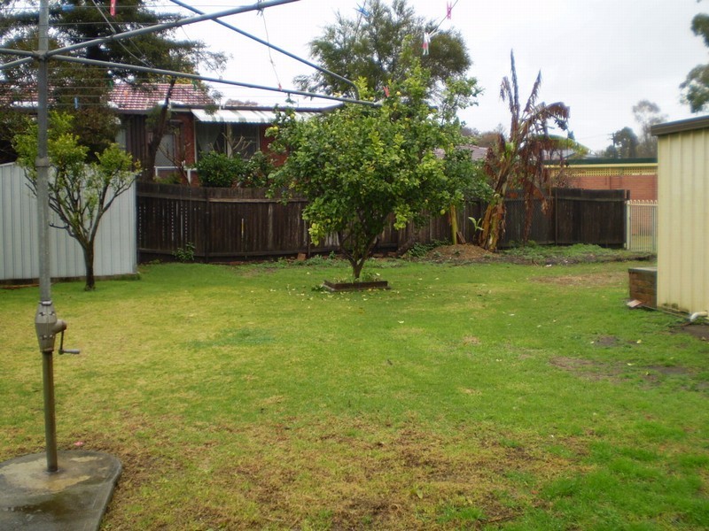 32 Meryll Ave, Baulkham Hills NSW 2153