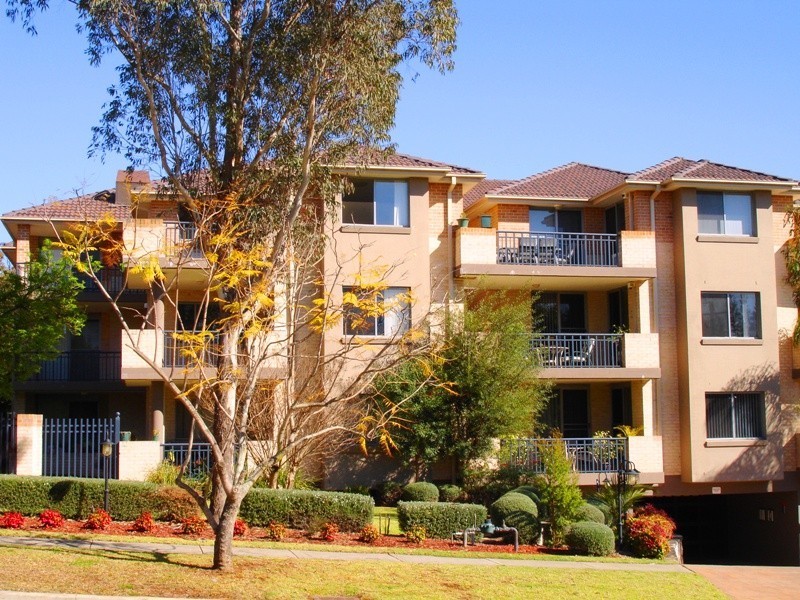 29/12-18 Conie Avenue, Baulkham Hills NSW 2153