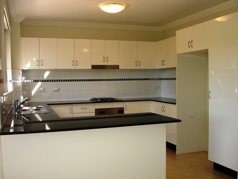 29/12-18 Conie Avenue, Baulkham Hills NSW 2153