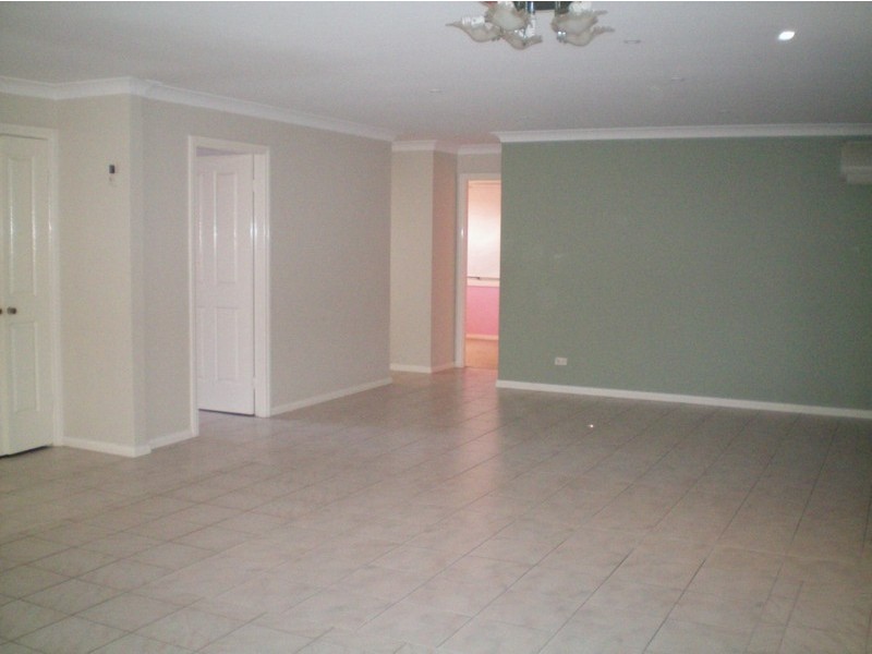 15b Kentwell Street, Baulkham Hills NSW 2153