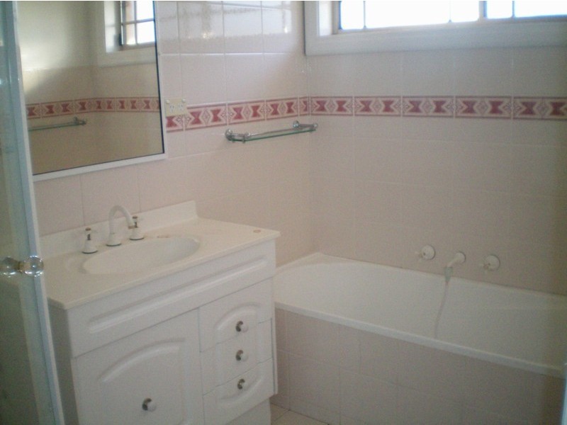 15b Kentwell Street, Baulkham Hills NSW 2153