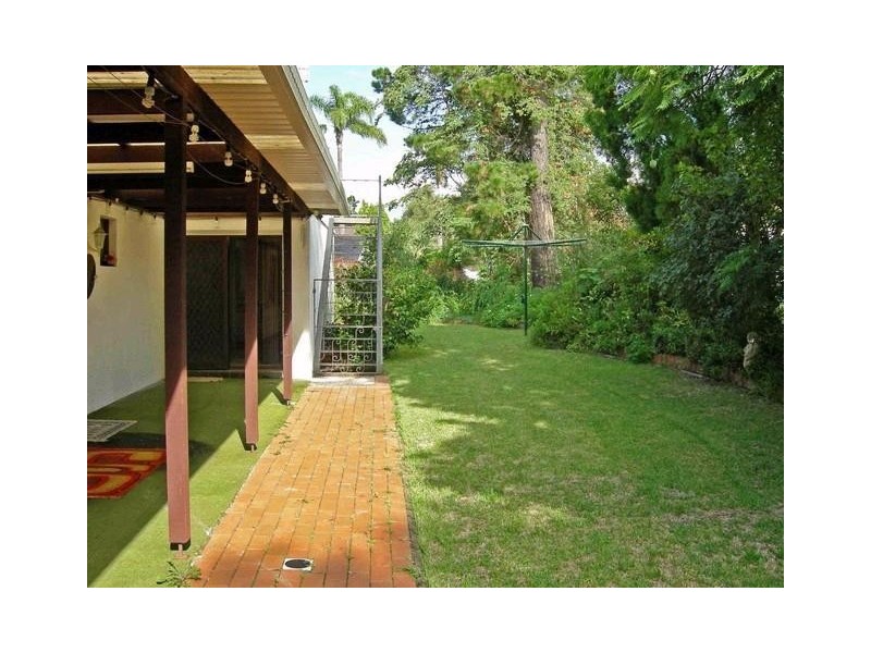 2 Lawson Place, Castle Hill NSW 2154