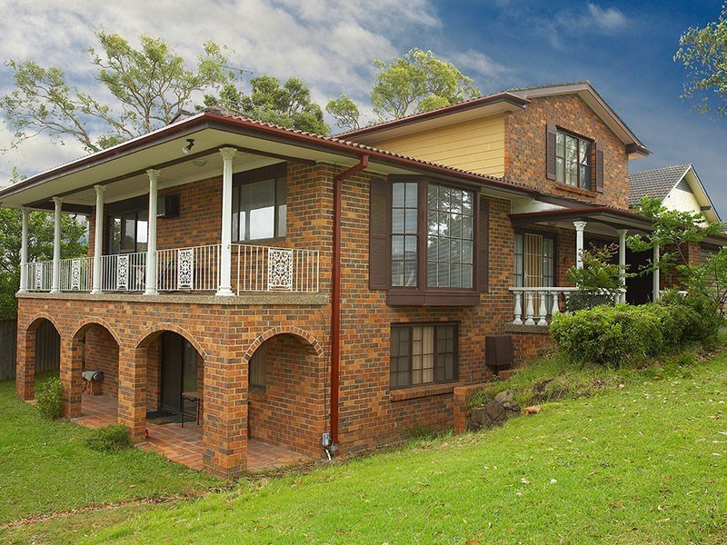 32 Lockhart Avenue, Castle Hill NSW 2154