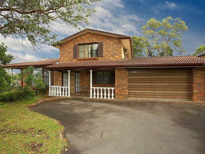 32 Lockhart Avenue, Castle Hill NSW 2154
