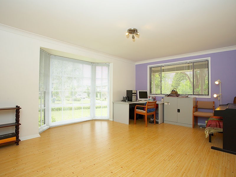 32 Lockhart Avenue, Castle Hill NSW 2154